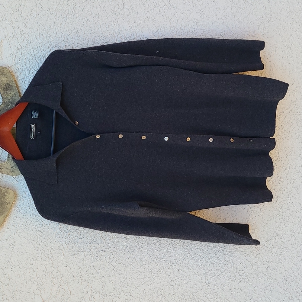 Jeanne Pierre gray cardigan